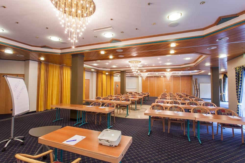 Goebels Landhotel Виллинген Экстерьер фото
