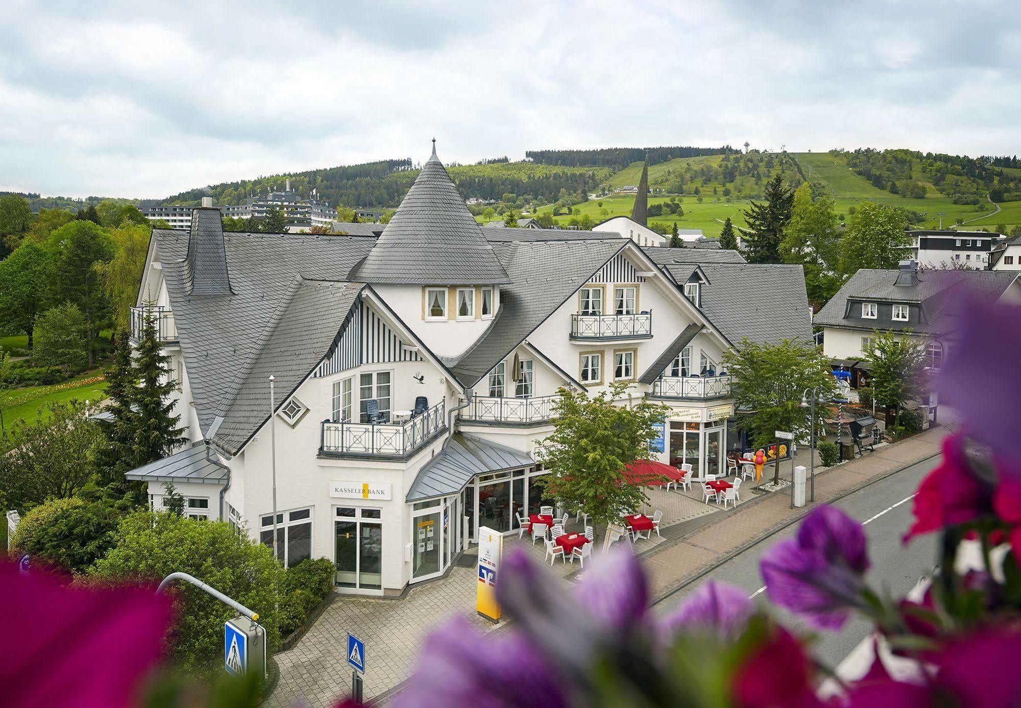 Goebels Landhotel Виллинген Экстерьер фото